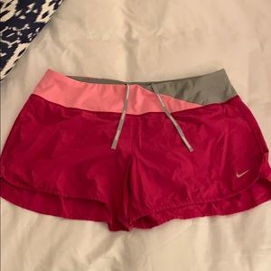 Nike Dry-Fit Running short hot pink L